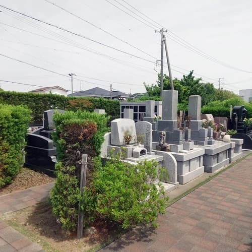 シーサイドメモリアル~花と海と小高い丘の宗旨宗派を問わない自由霊苑~