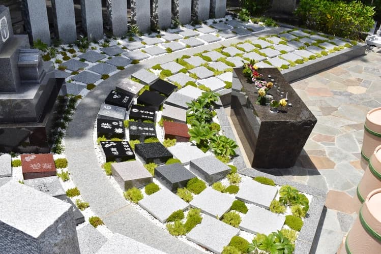 善福寺 平和公園内樹木葬墓地
